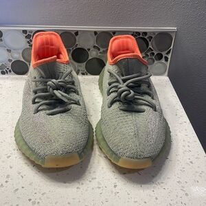 YEEZY boost woman’s  tennis shoes.